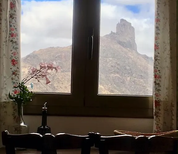 Casa Del Caminero En Tejeda